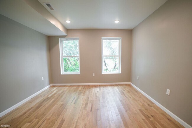 Building Photo - 6 br, 3 bath House - 1808 WILLINGTON ST Un...