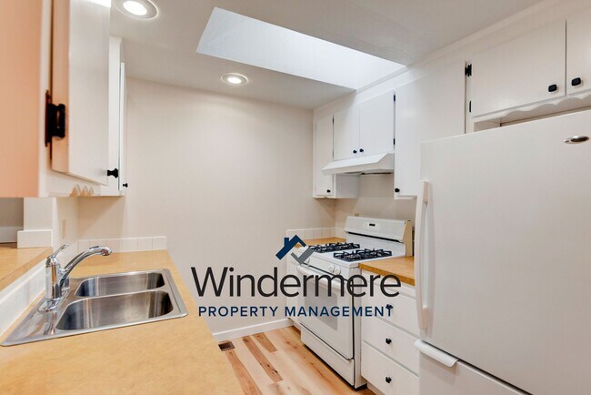 Foto del edificio - Updated 3 bed 2 bath Rambler