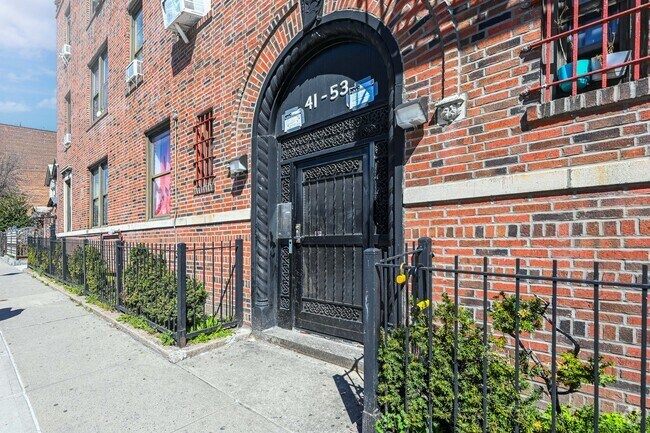 Foto del edificio - 41-53 Hampton St