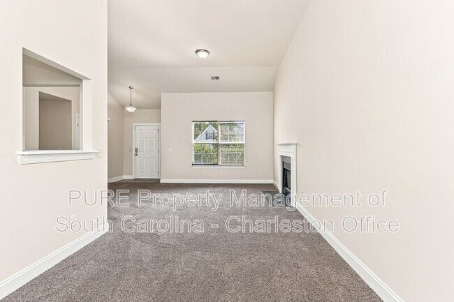 Building Photo - 229 Equinox Cir