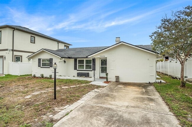 Building Photo - 15606 Allmand Dr