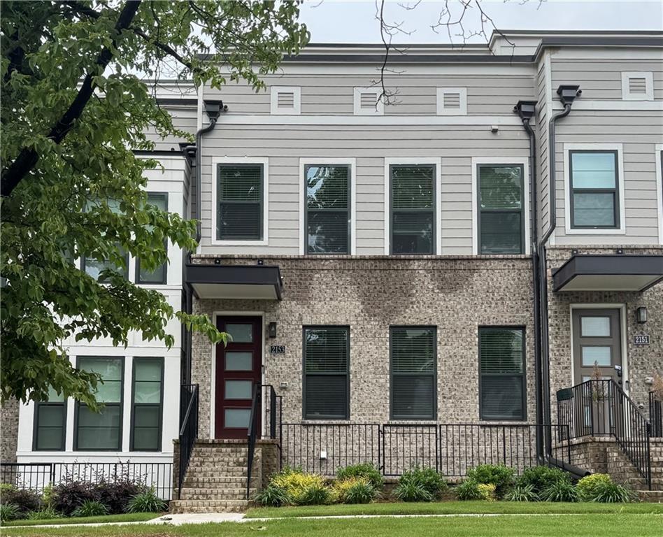 Primary Photo - 2153 Burnside Dr NW