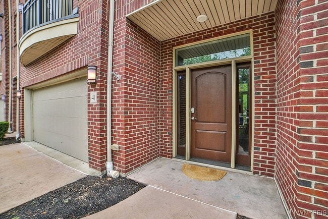 Building Photo - 41 Ojibwa Cir