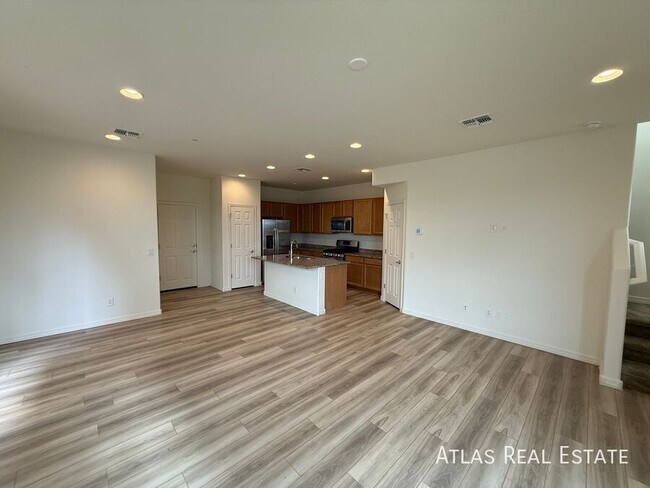 Building Photo - 4228 S 58th Ave