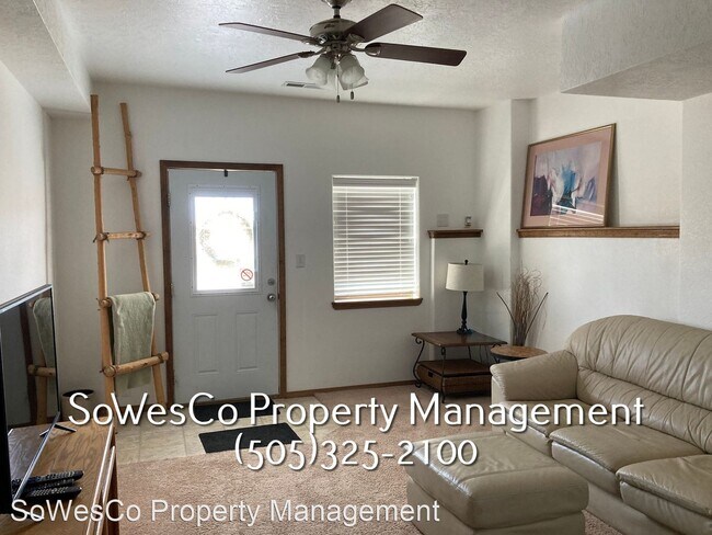 Foto del edificio - 2 br, 1.5 bath House - 8540 Foothills Dr.