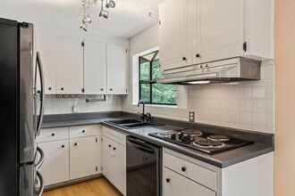 16162 126th Ave SE