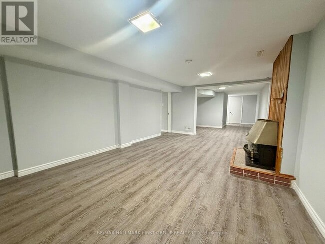 Building Photo - 36 Mcclarnan Rd