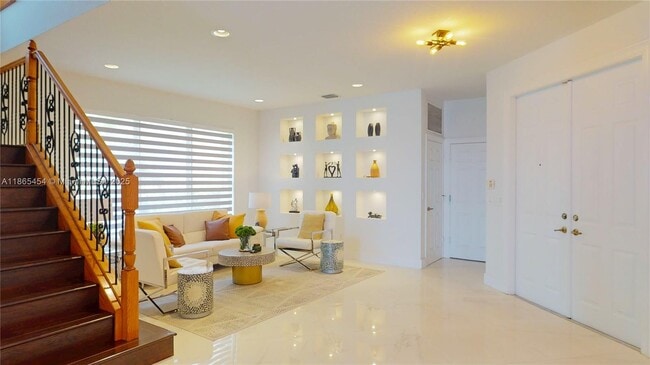 Building Photo - 5092 SW 173rd Ave