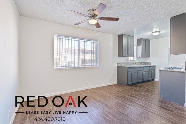 Foto del edificio - 7915 Vineland Ave