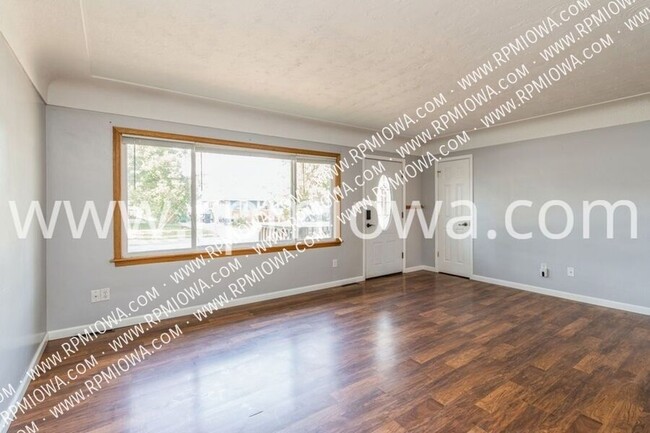 Foto del edificio - 221 SW Scott St