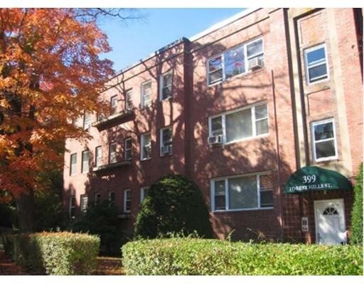 Primary Photo - 399 Forest Hill Rd