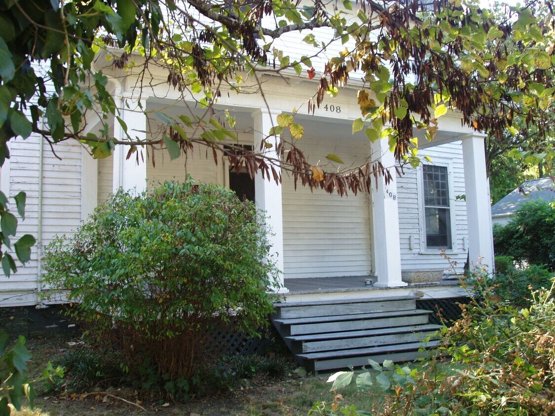 Primary Photo - 408 E. Rosemary Street