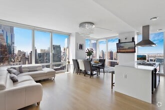 Building Photo - 247 W 46th St