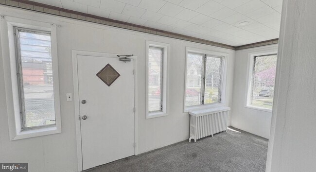 Foto del edificio - 613 Homestead St