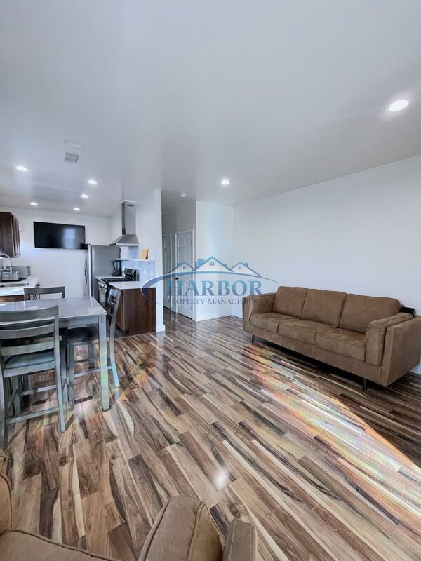 Foto del edificio - 646-646 W 19th St