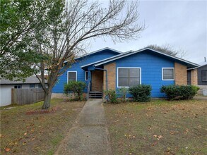 904 Walter St