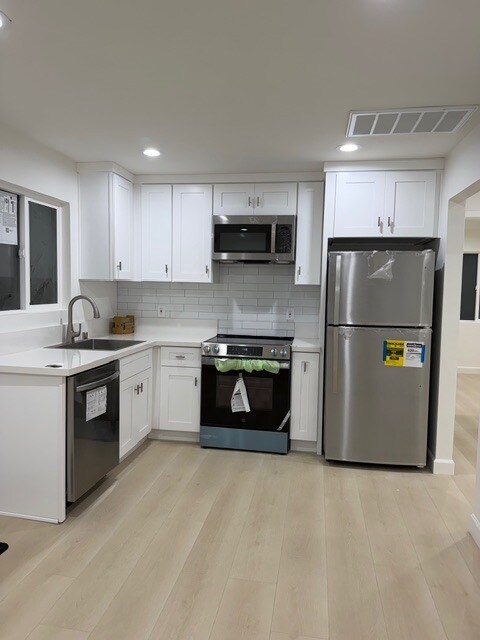 Foto del edificio - 227 Waldo Ave