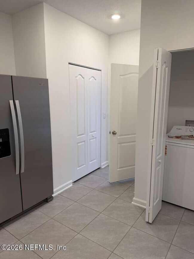 Foto del edificio - 107 Blue Hvn Rd