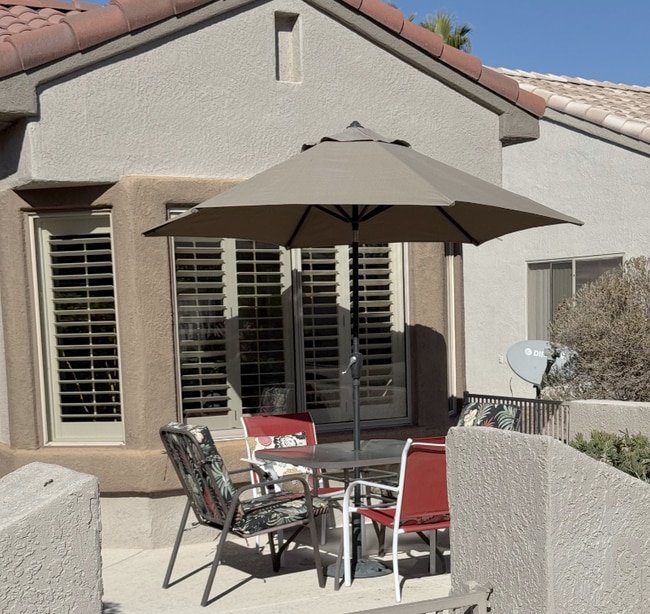 Photo - 17838 N Navarro Ct (Surprise, AZ) House