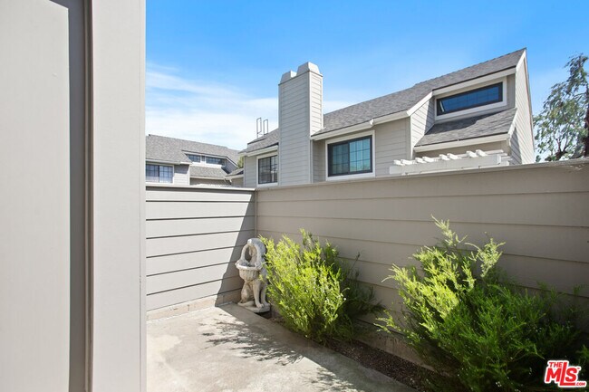 Foto del edificio - 249 Alpine St