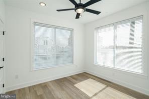 Building Photo - 2000 N Front St