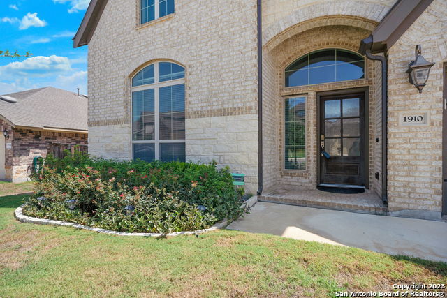 Building Photo - 1910 Tillman Park