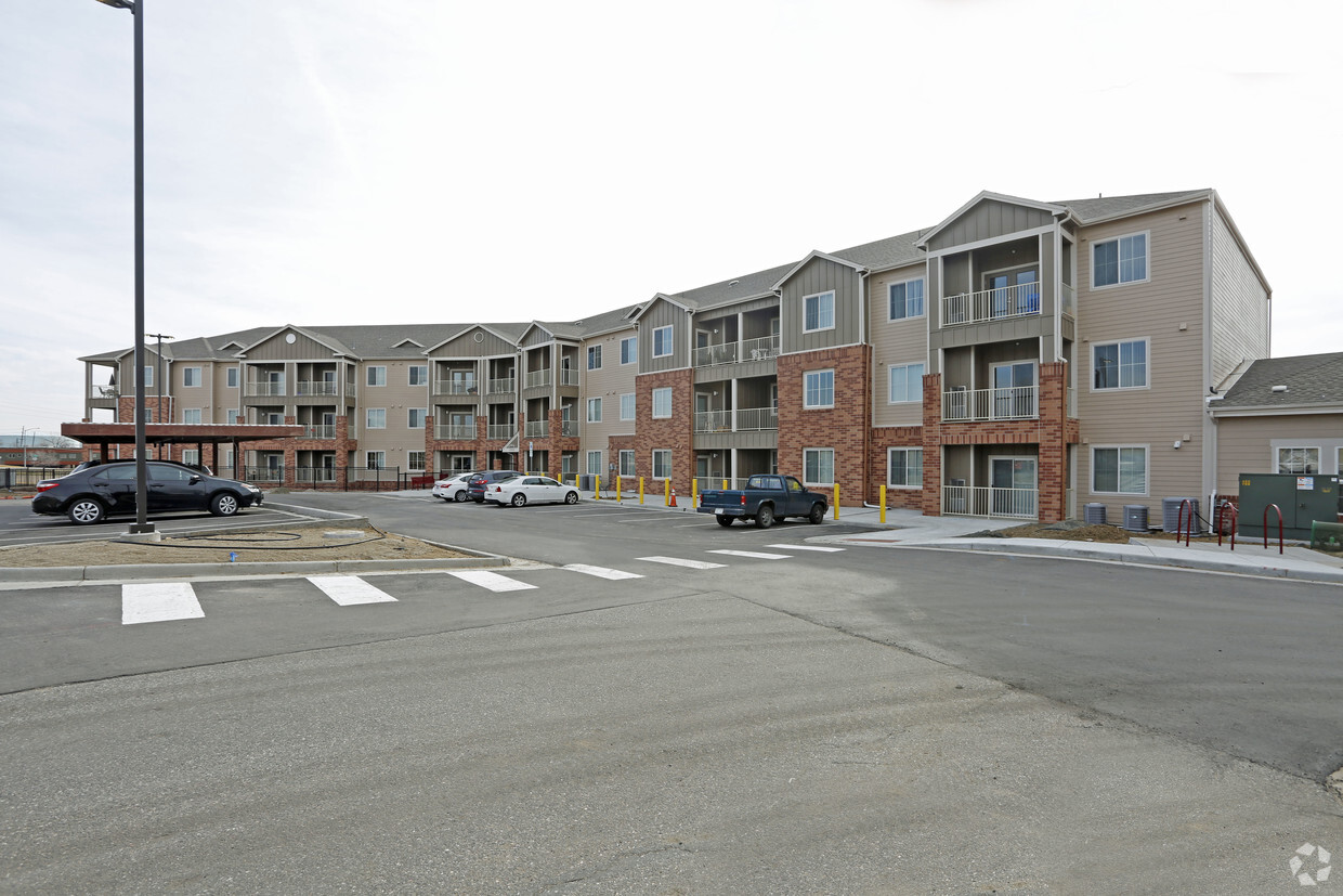 Building Photo - Vistas at Panorama Pointe