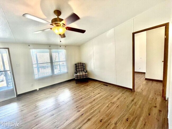Foto del edificio - 3 br, 2 bath Mobile Home - 4323 Greely For...