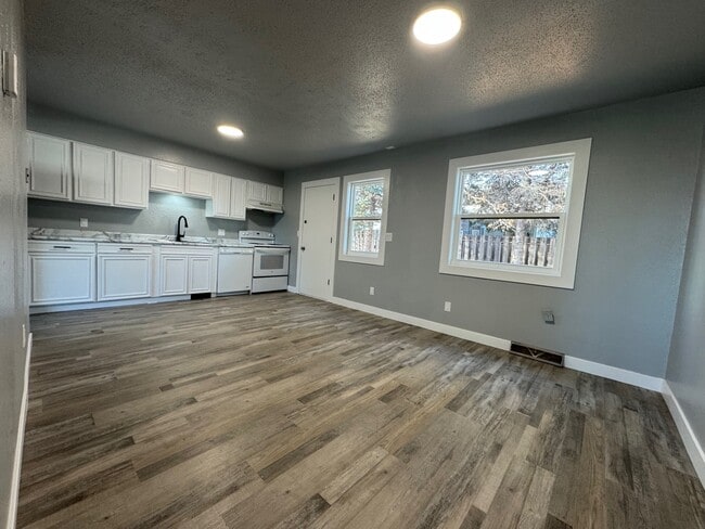 Foto del edificio - 2404 N 7th St