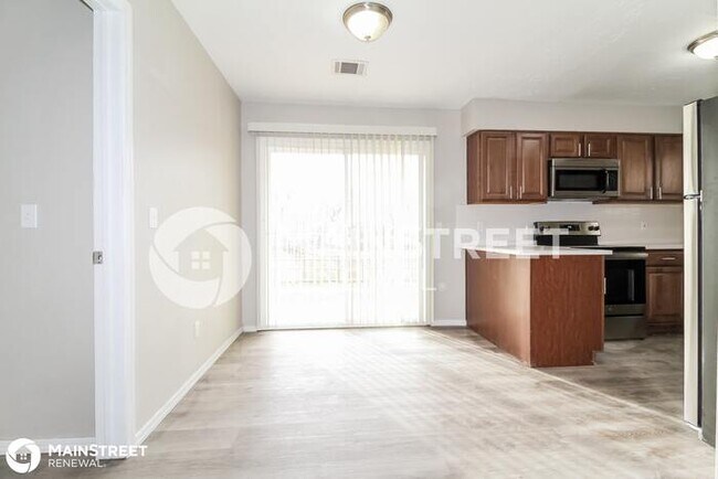 Building Photo - 301 VICKIE DR, DEL CITY, OK 73115