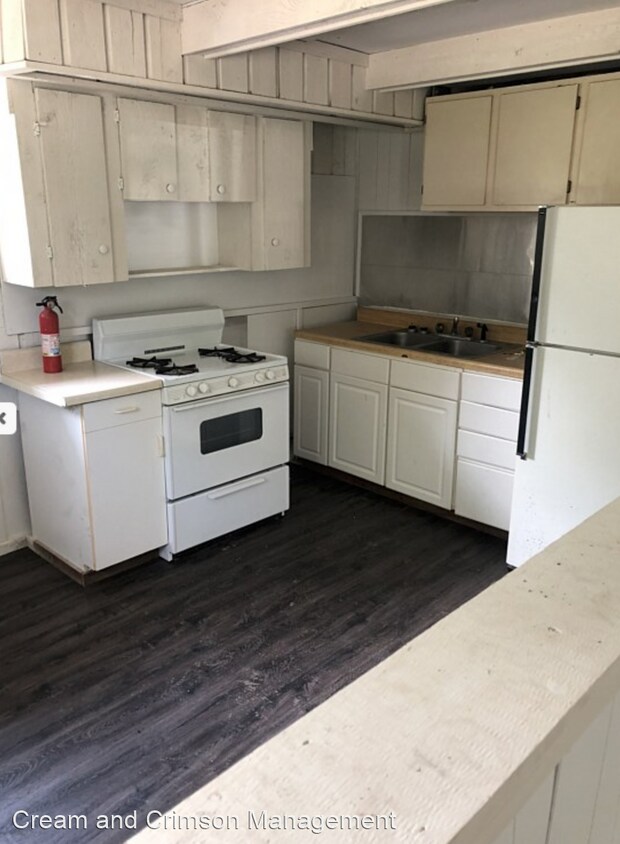 1 br, 1 bath House 3303 N Russel Rd House Rental in Bloomington, IN