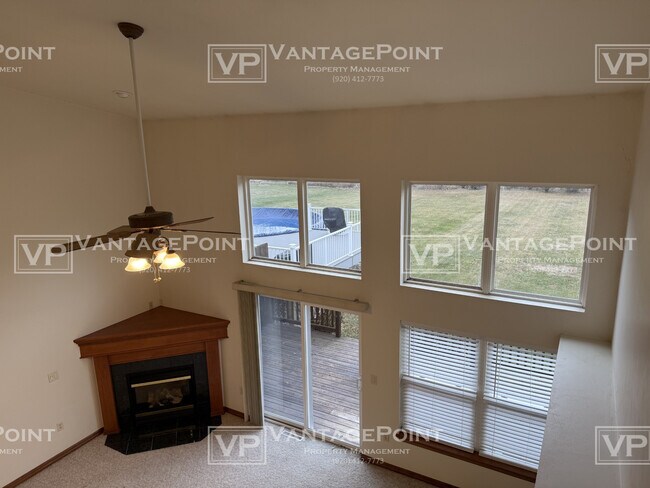 Foto del edificio - 2071 River Point Ct