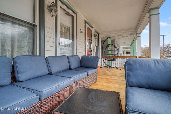 Foto del edificio - 26 Heck Ave