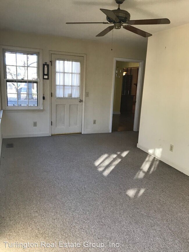 Building Photo - 3 br, 2 bath House - 55 Eagle Rd