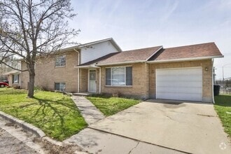 Building Photo - 165 W 1000 N