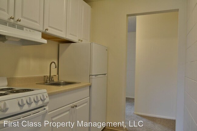 Building Photo - 4555 SW Erickson Ave