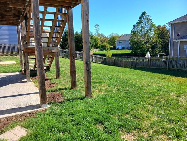 Foto del edificio - 4910 Stone Mountain Pkwy