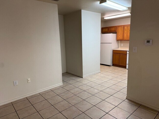 Foto del edificio - 606 N Bangor Ave