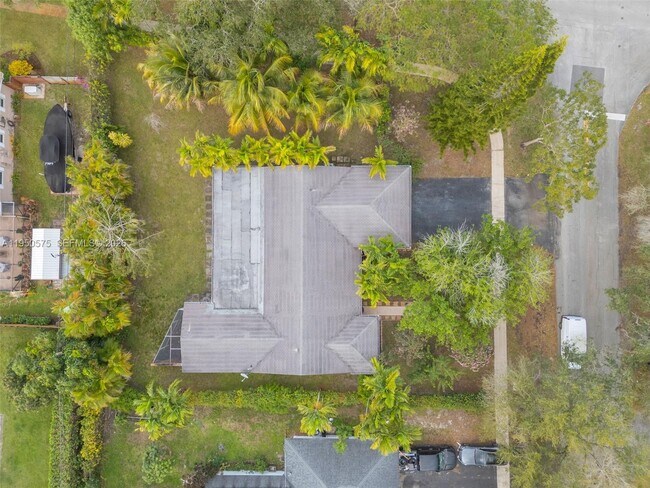 Foto del edificio - 781 NW 66th Ave