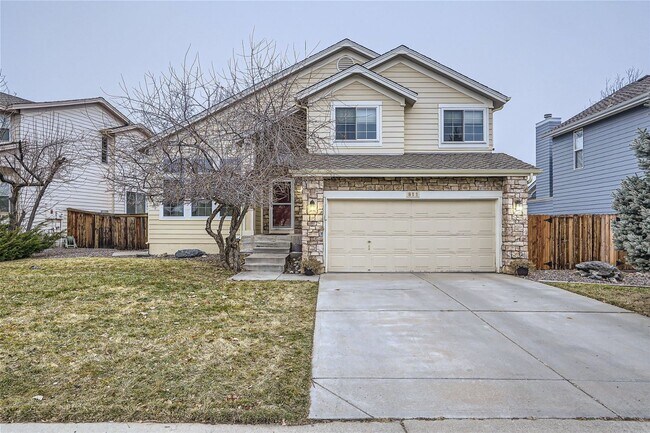 Foto del edificio - AMAZING 5 Bed 3 Bath Home in Louisville-Av...