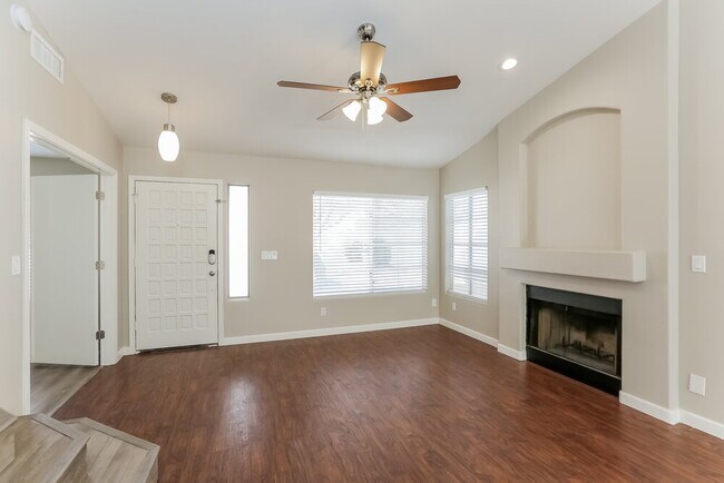 Foto del edificio - 7045 N 28th Ave