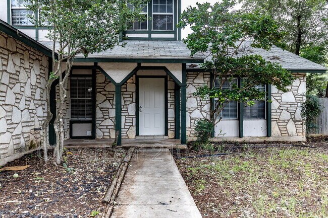 Foto del edificio - 6026 Bloomwood St