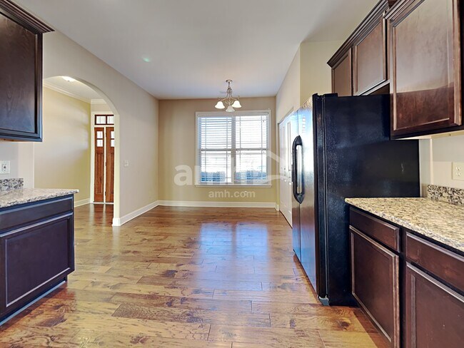 Foto del edificio - 259 Applehill Way