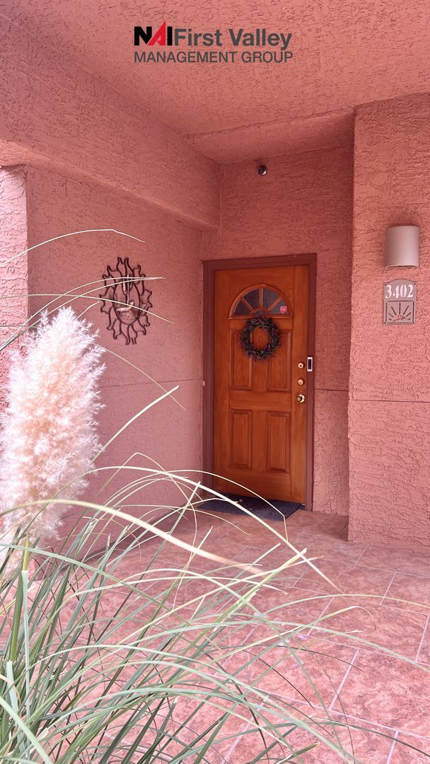 Foto del edificio - 3 Bedrooms, 2.5 Baths and a Two Car Garage