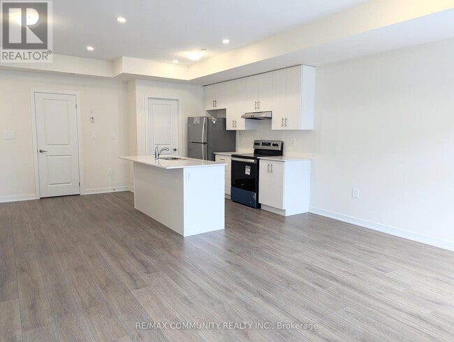 Building Photo - 755 OMEGA DRIVE