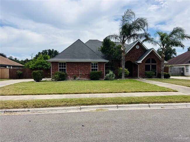 Building Photo - 1612 Merlin Dr