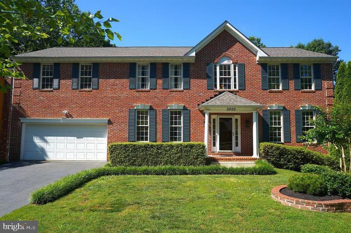 Foto principal - 3003 Mediterranean Dr