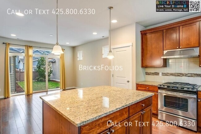 Foto del edificio - Serenity Meets Smart Living in Redmond Ridge