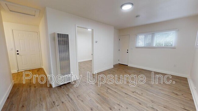 Foto del edificio - 4812 Shasta Dam Blvd