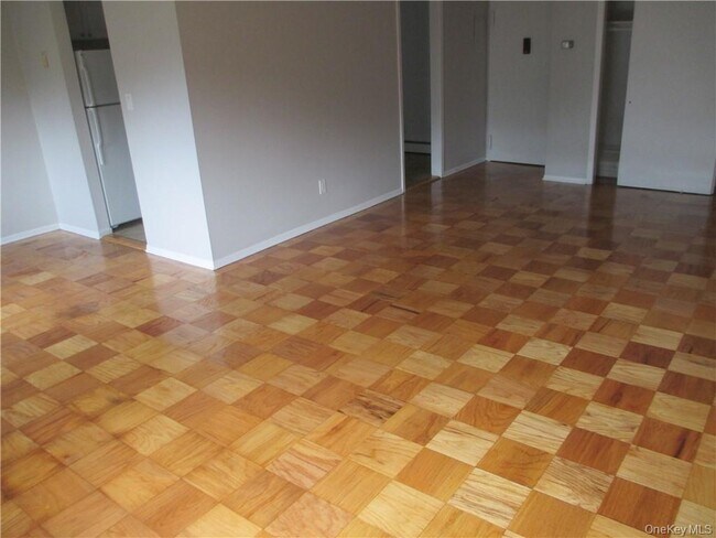 Foto del edificio - 2 Brevoort Dr